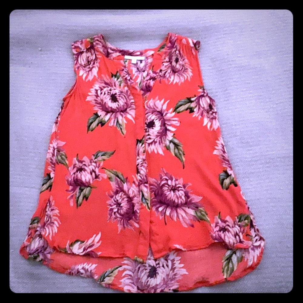 100% rayon, Dry Clean only, top. Worn once